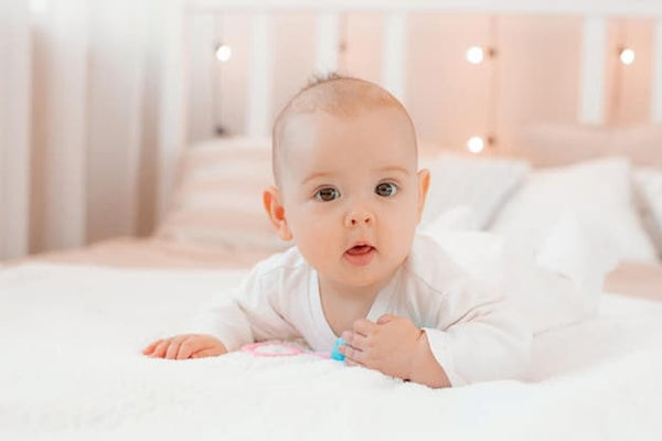 The Complete 3–4 Month Sleep & Feeding Guide